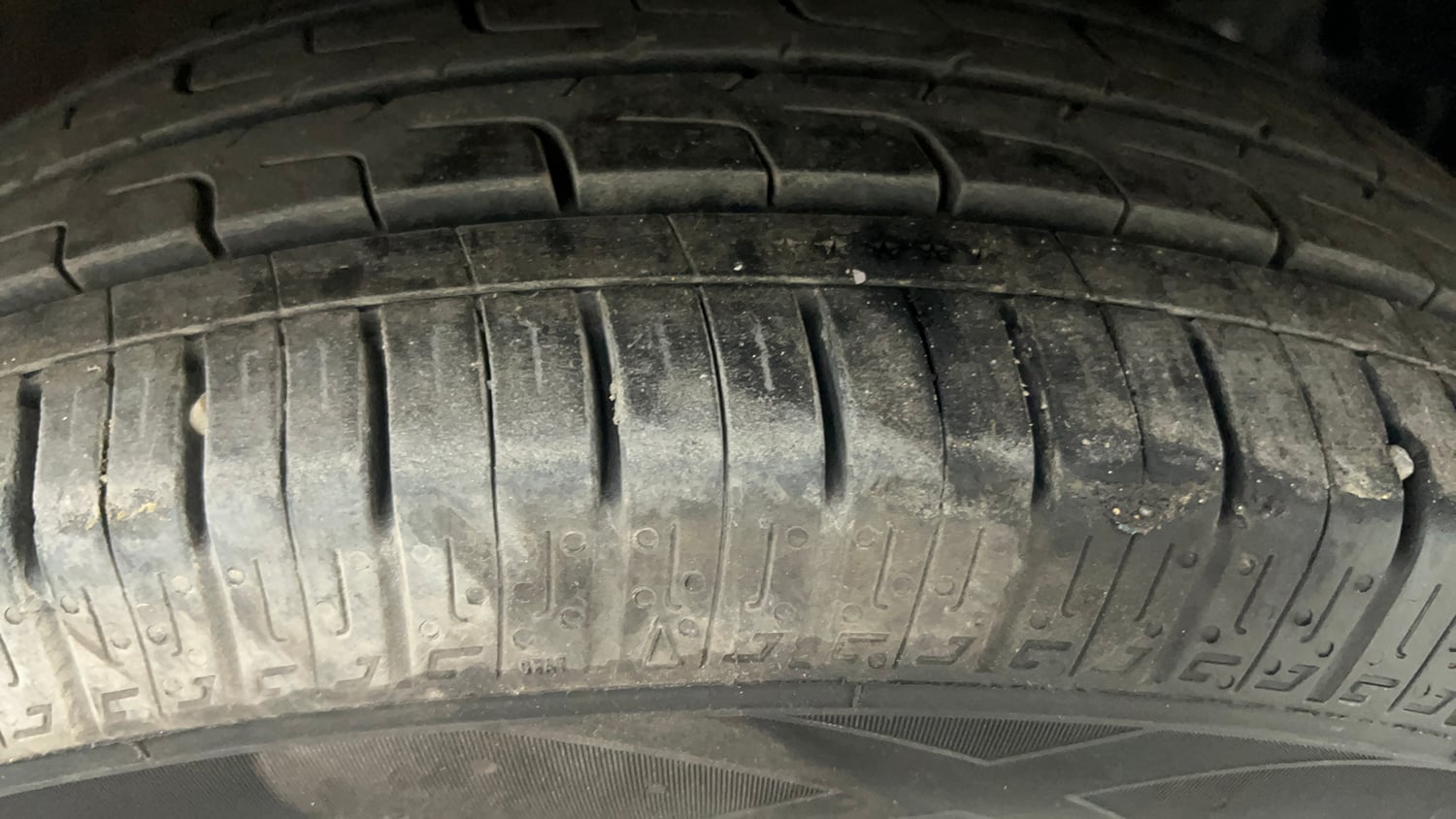 Used 2019 Honda City V CVT Petrol Petrol Automatic tyres RIGHT FRONT TYRE TREAD VIEW
