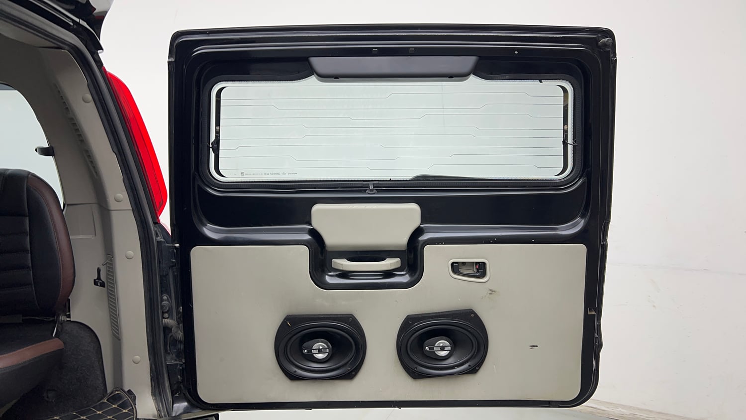 Used 2022 Mahindra Scorpio S9 Diesel Manual interior DICKY DOOR OPEN VIEW