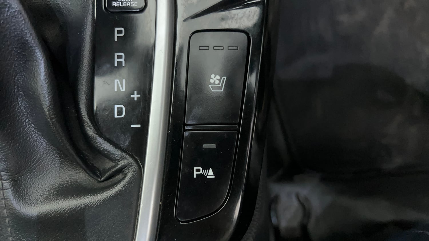 Used 2022 Kia Seltos X Line 1.4 DCT Petrol Automatic top_features Ventilated seats
