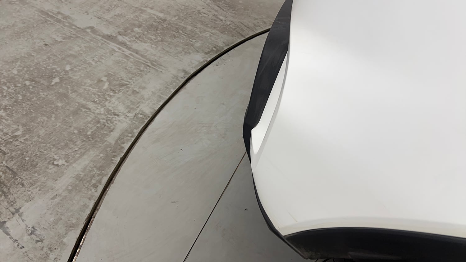 Used 2022 Tata Nexon EV XZ Plus Electric Automatic dents MINOR SCRATCH