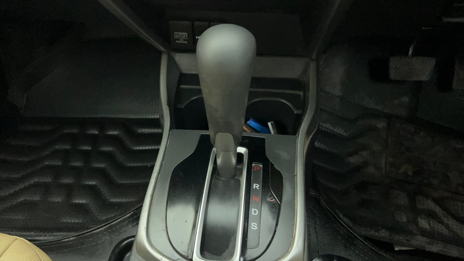Used 2019 Honda City V CVT Petrol Petrol Automatic interior GEAR  KNOB VIEW