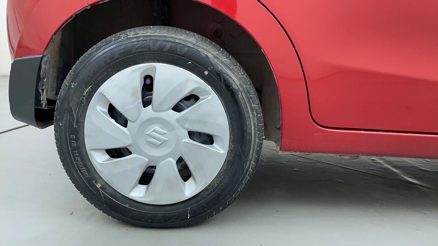 Used 2020 Maruti Suzuki Celerio VXi (O) CNG Cng Manual tyres RIGHT REAR TYRE RIM VIEW