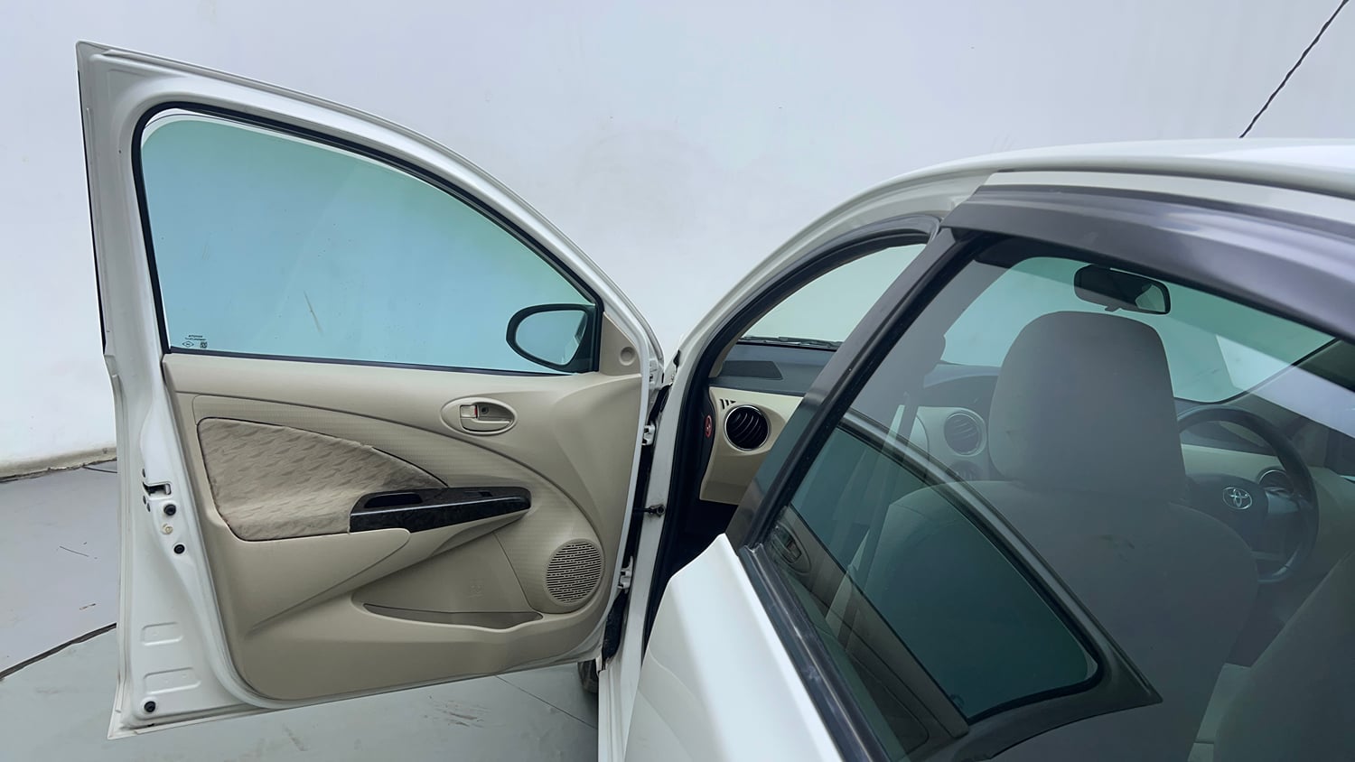 Used 2018 Toyota Etios Liva VXD Diesel Manual interior LEFT FRONT DOOR OPEN VIEW