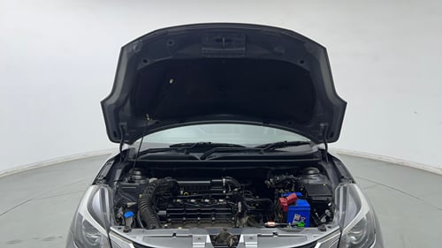 Used 2020 Maruti Suzuki Baleno Alpha Petrol Manual engine ENGINE & BONNET OPEN FRONT VIEW