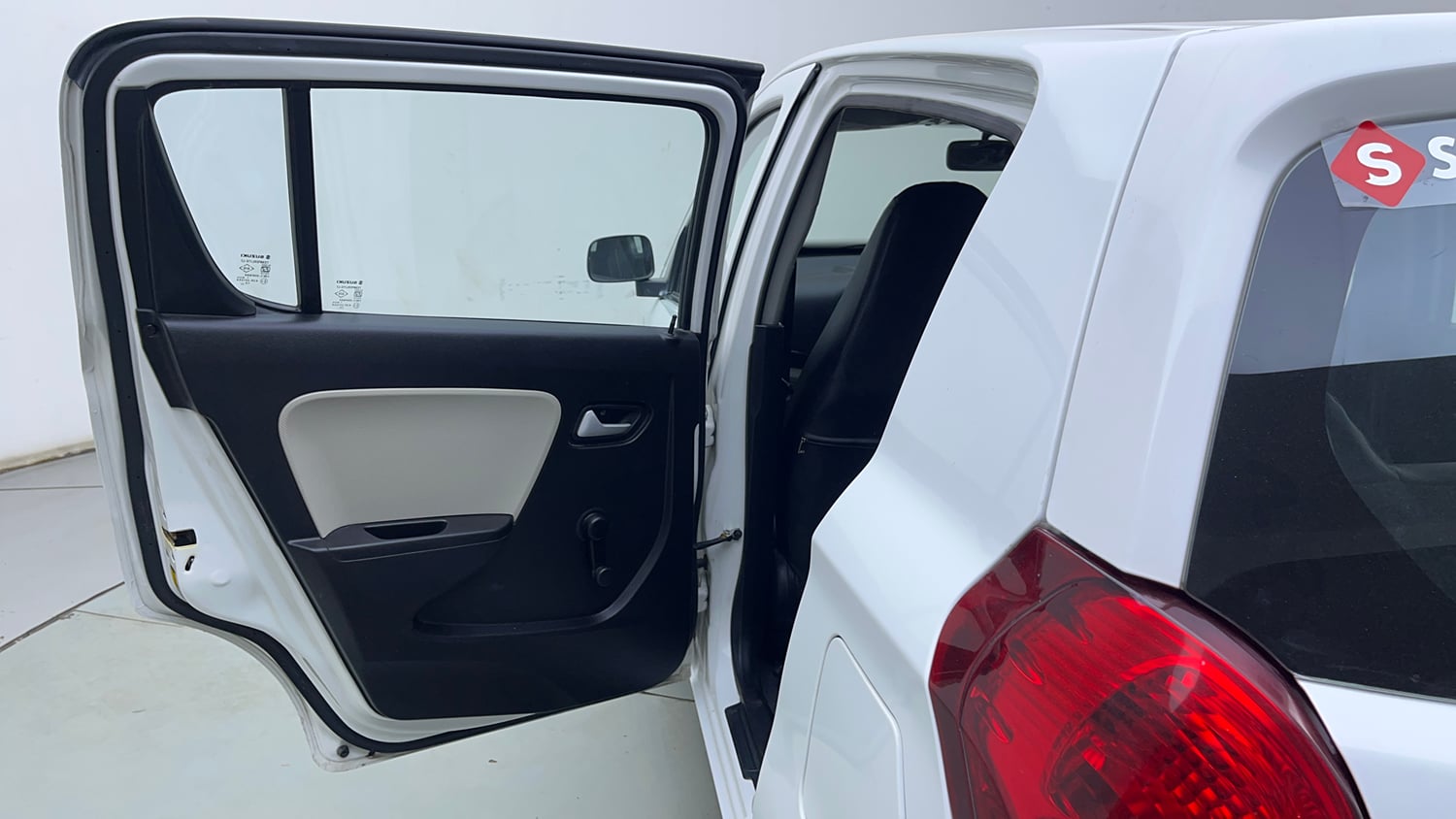 Used 2021 Maruti Suzuki Alto 800 LXi Petrol Manual interior LEFT REAR DOOR OPEN VIEW