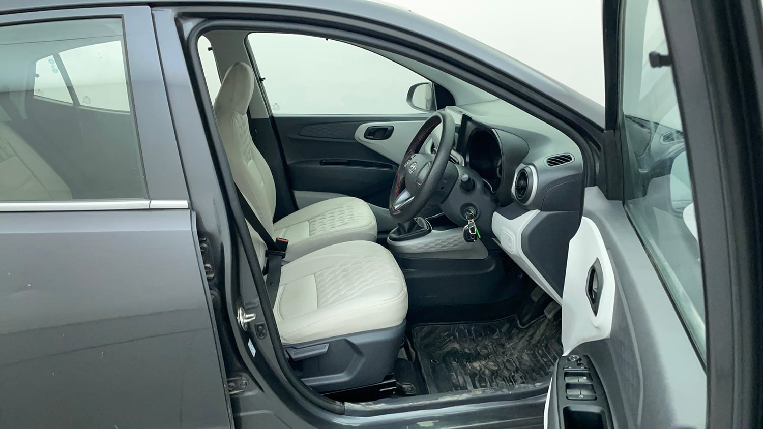 Used 2021 Hyundai Grand i10 Nios Magna 1.2 Kappa VTVT Petrol Manual interior RIGHT SIDE FRONT DOOR CABIN VIEW