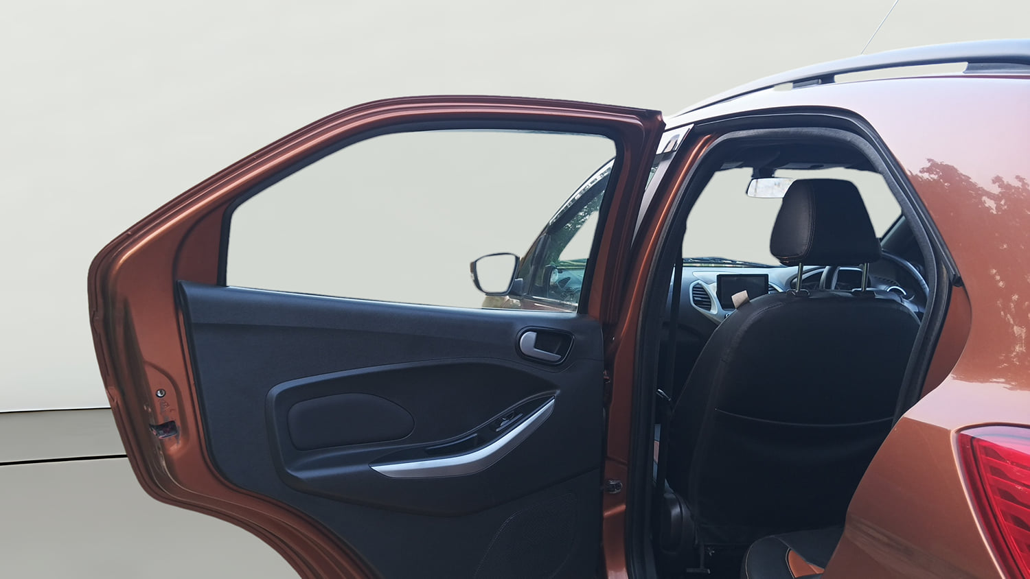 Used 2019 Ford Freestyle Trend Plus 1.2 Ti-VCT Petrol Manual interior LEFT REAR DOOR OPEN VIEW