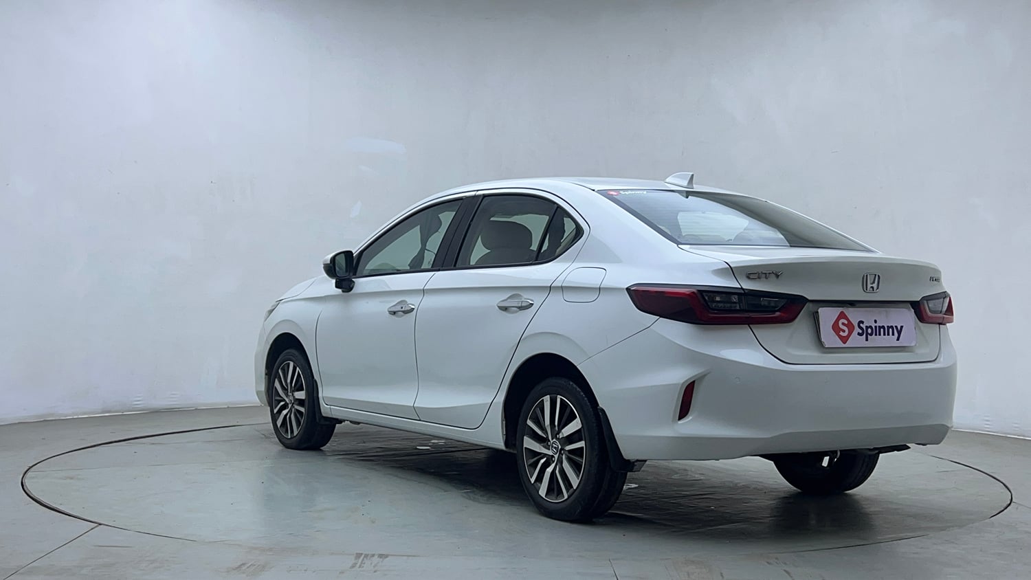 Used 2022 Honda City ZX Petrol Petrol Manual exterior LEFT REAR CORNER VIEW