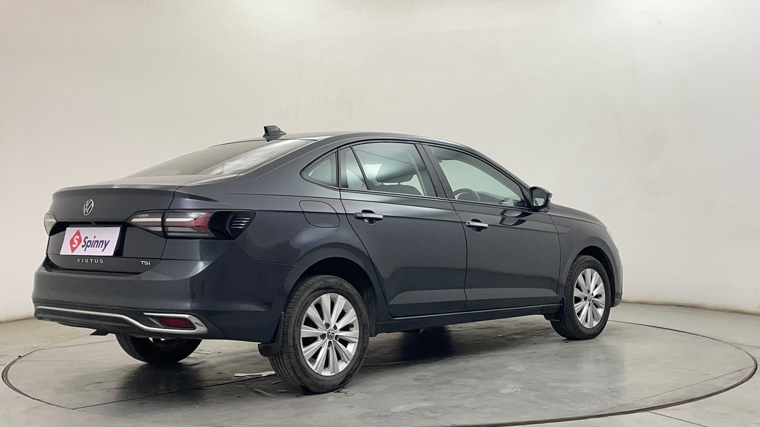 Used 2023 Volkswagen Virtus Highline 1.0 TSI AT Petrol Automatic exterior RIGHT REAR CORNER VIEW