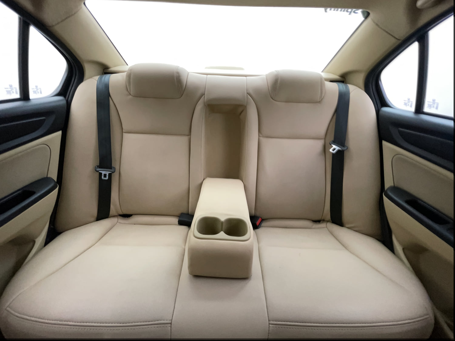 Used 2020 Honda Amaze 1.2 VX CVT Petrol Petrol Automatic interior REAR SEAT CONDITION VIEW