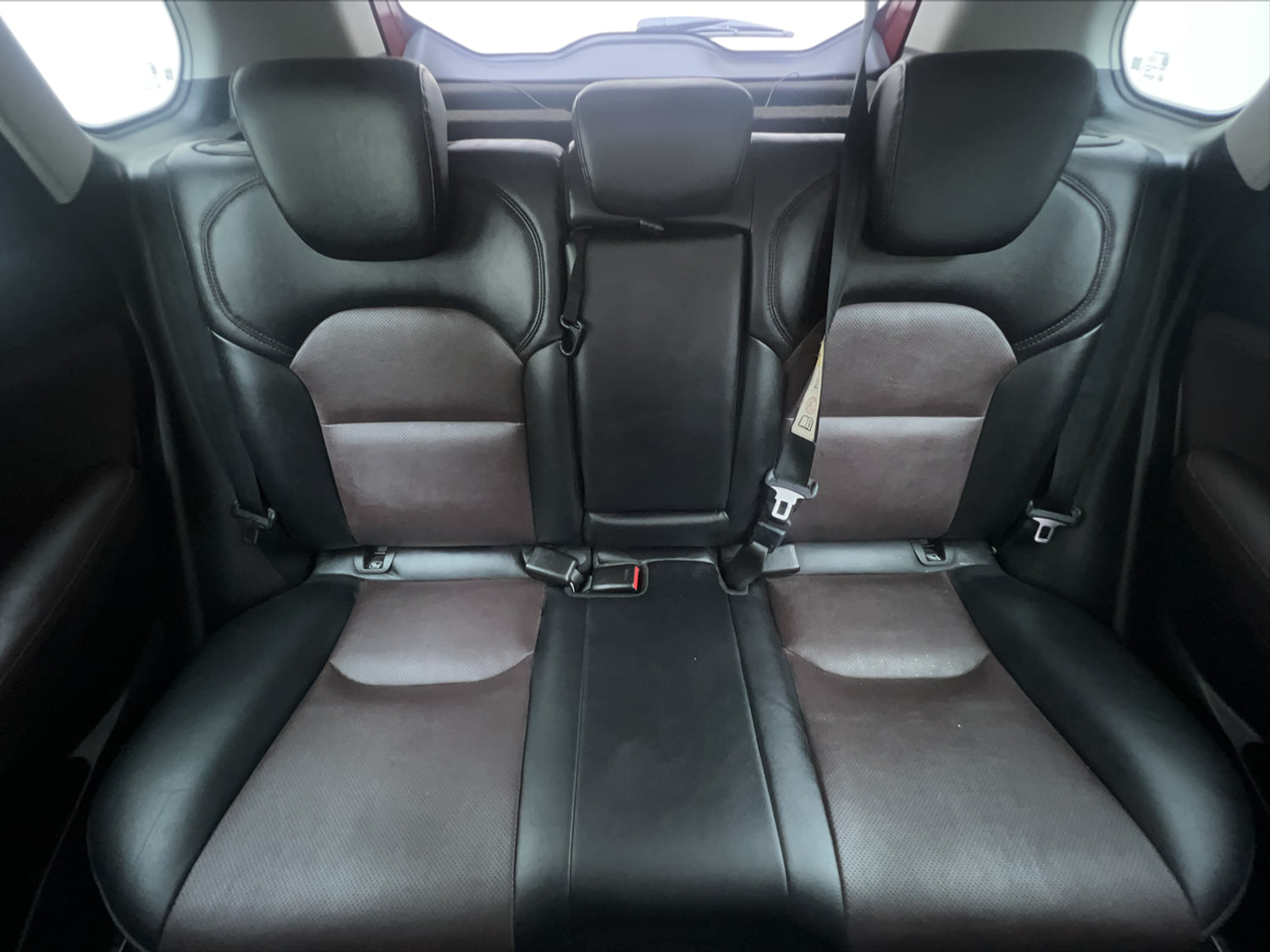 Used 2023 Maruti Suzuki Grand Vitara Alpha Dual Tone Smart Hybrid Petrol Manual interior REAR SEAT CONDITION VIEW