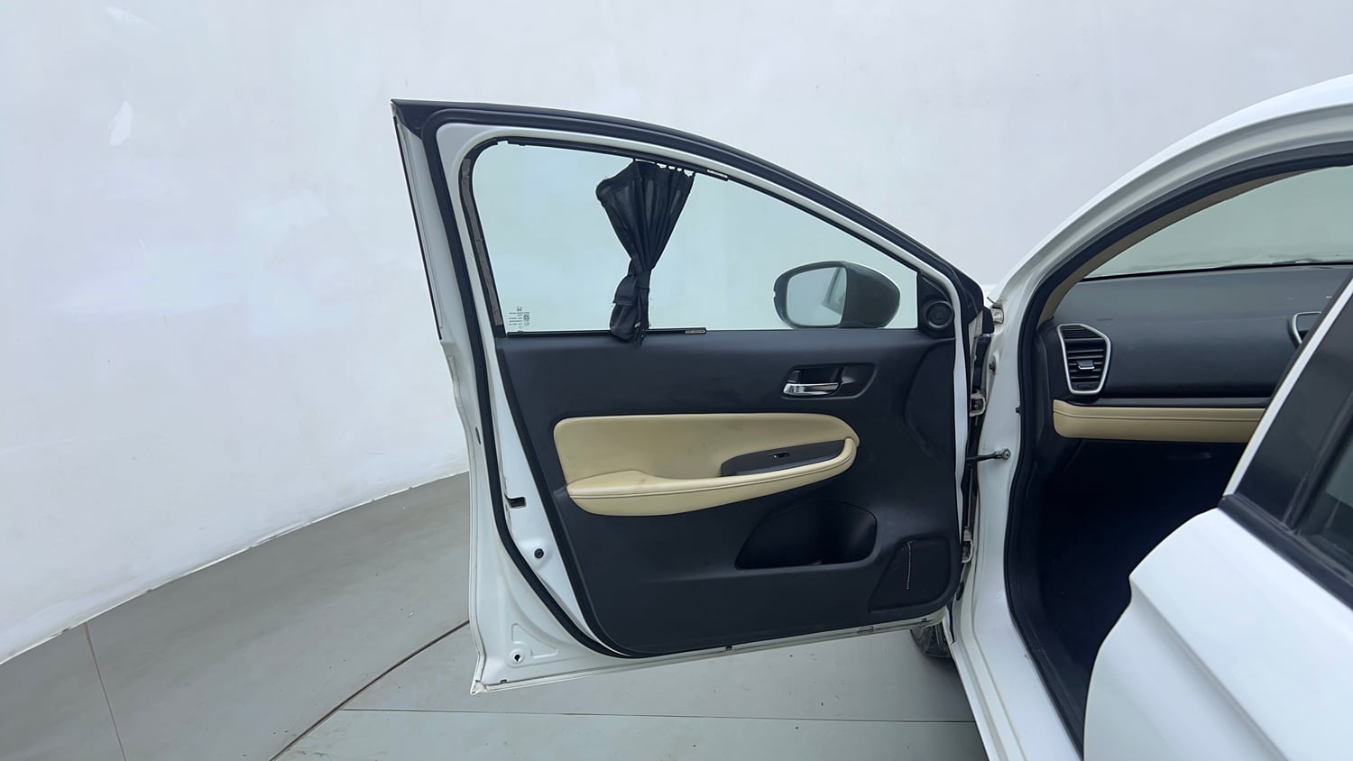 Used 2022 Honda City ZX Petrol Petrol Manual interior LEFT FRONT DOOR OPEN VIEW
