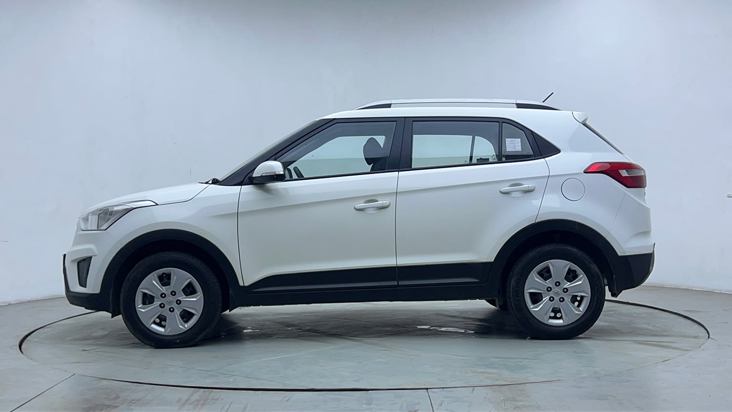 Used 2017 Hyundai Creta 1.6 E Plus Petrol Petrol Manual exterior LEFT SIDE VIEW