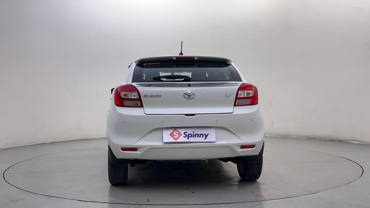 Used 2021 Toyota Glanza V CVT Petrol Automatic exterior BACK VIEW