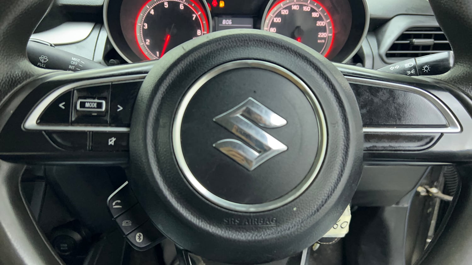 Used 2022 Maruti Suzuki Swift VXi Petrol Manual top_features Steering mounted controls