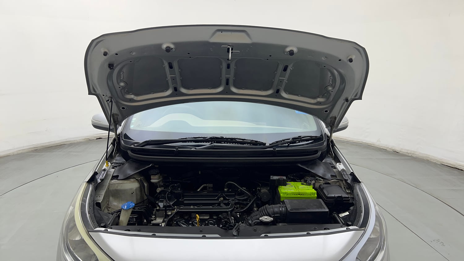Used 2016 Hyundai Elite i20 Sportz 1.2 Petrol Manual engine ENGINE & BONNET OPEN FRONT VIEW
