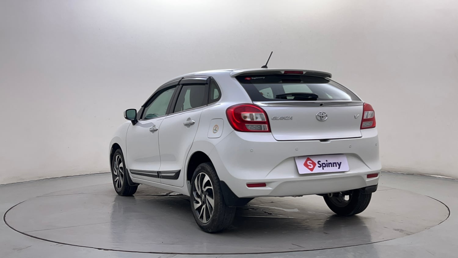 Used 2021 Toyota Glanza V CVT Petrol Automatic exterior LEFT REAR CORNER VIEW