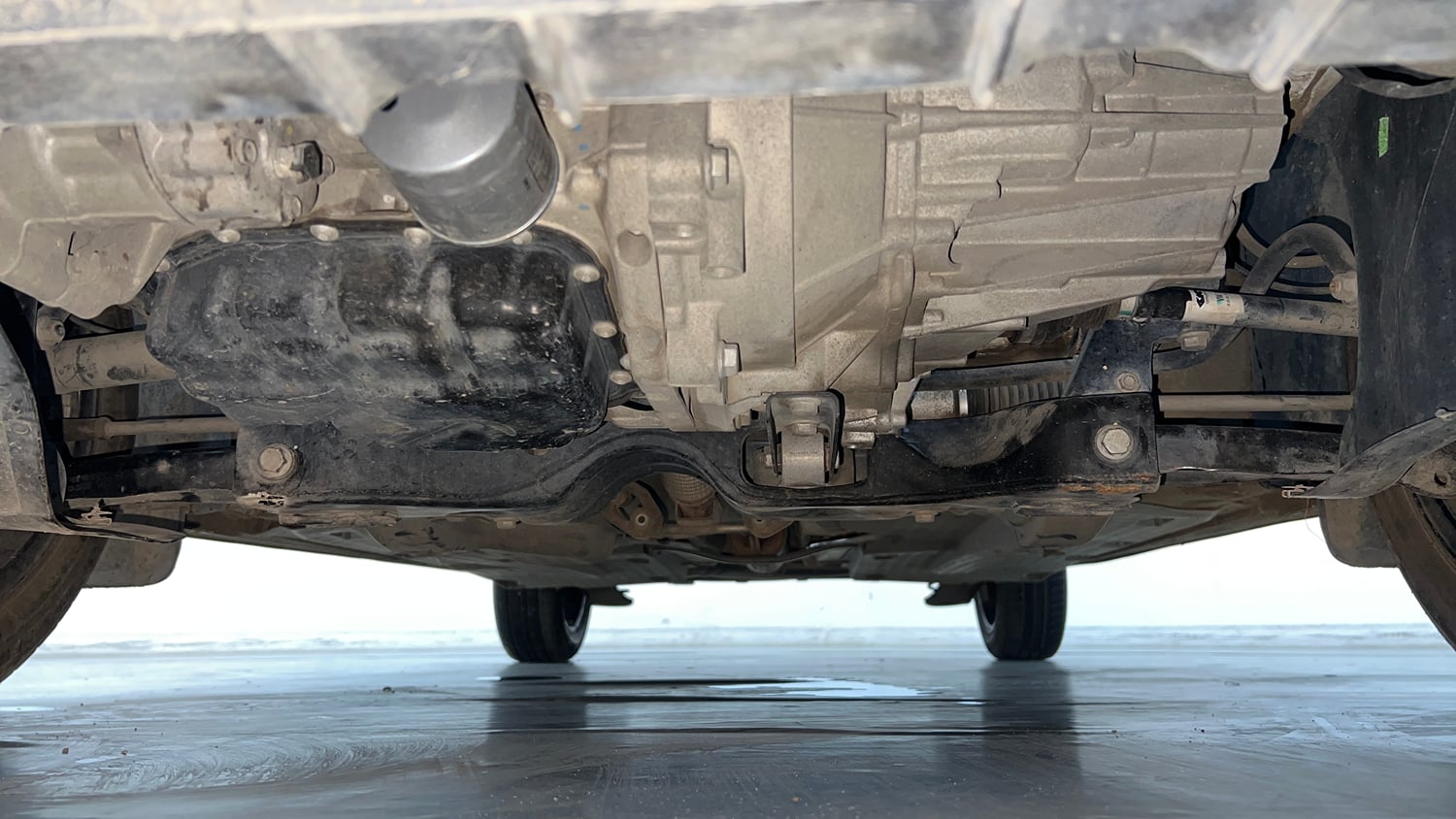 Used 2022 Volkswagen Polo Comfortline 1.0L MPI Petrol Manual extra FRONT LEFT UNDERBODY VIEW