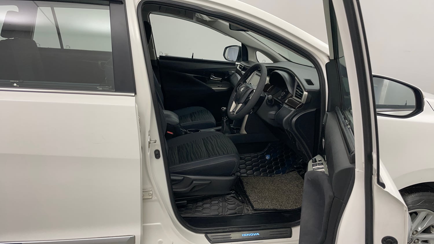 Used 2019 Toyota Innova Crysta 2.4 V 7 STR Diesel Manual interior RIGHT SIDE FRONT DOOR CABIN VIEW