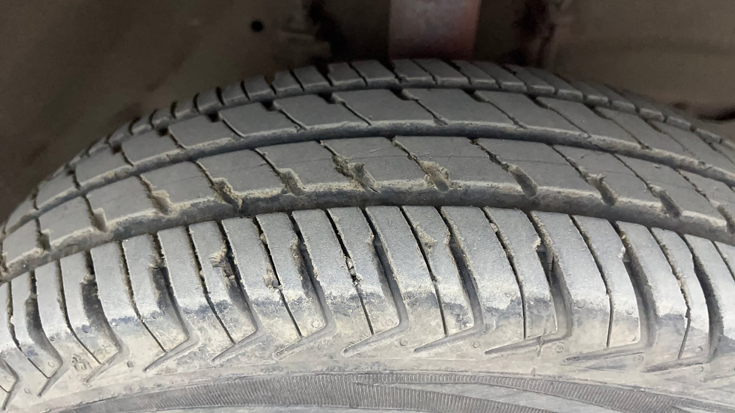 Used 2023 Maruti Suzuki Alto K10 VXi Plus Petrol Manual tyres RIGHT FRONT TYRE TREAD VIEW