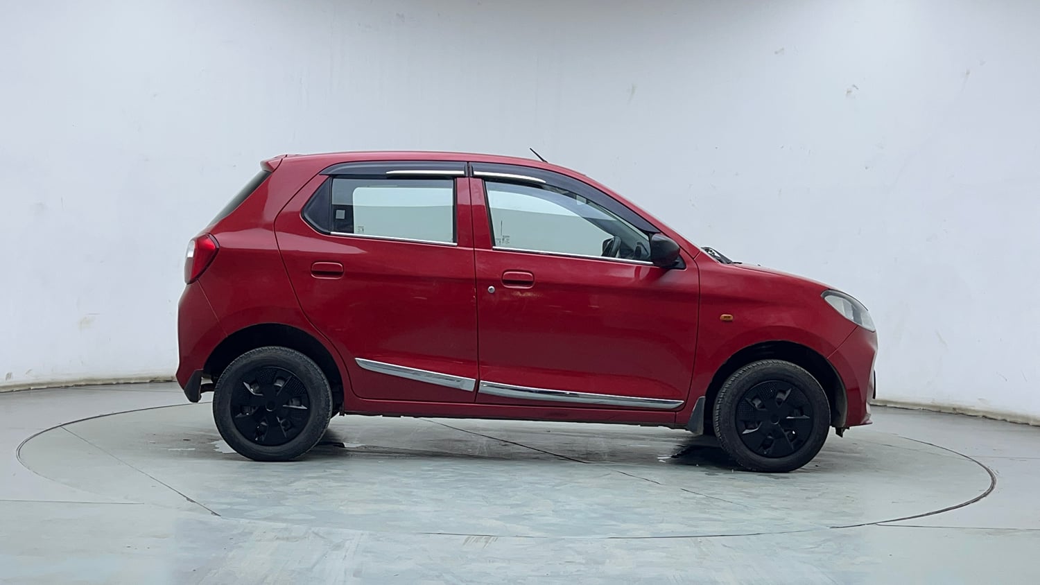 Used 2023 Maruti Suzuki Alto K10 VXi Plus Petrol Manual exterior RIGHT SIDE VIEW
