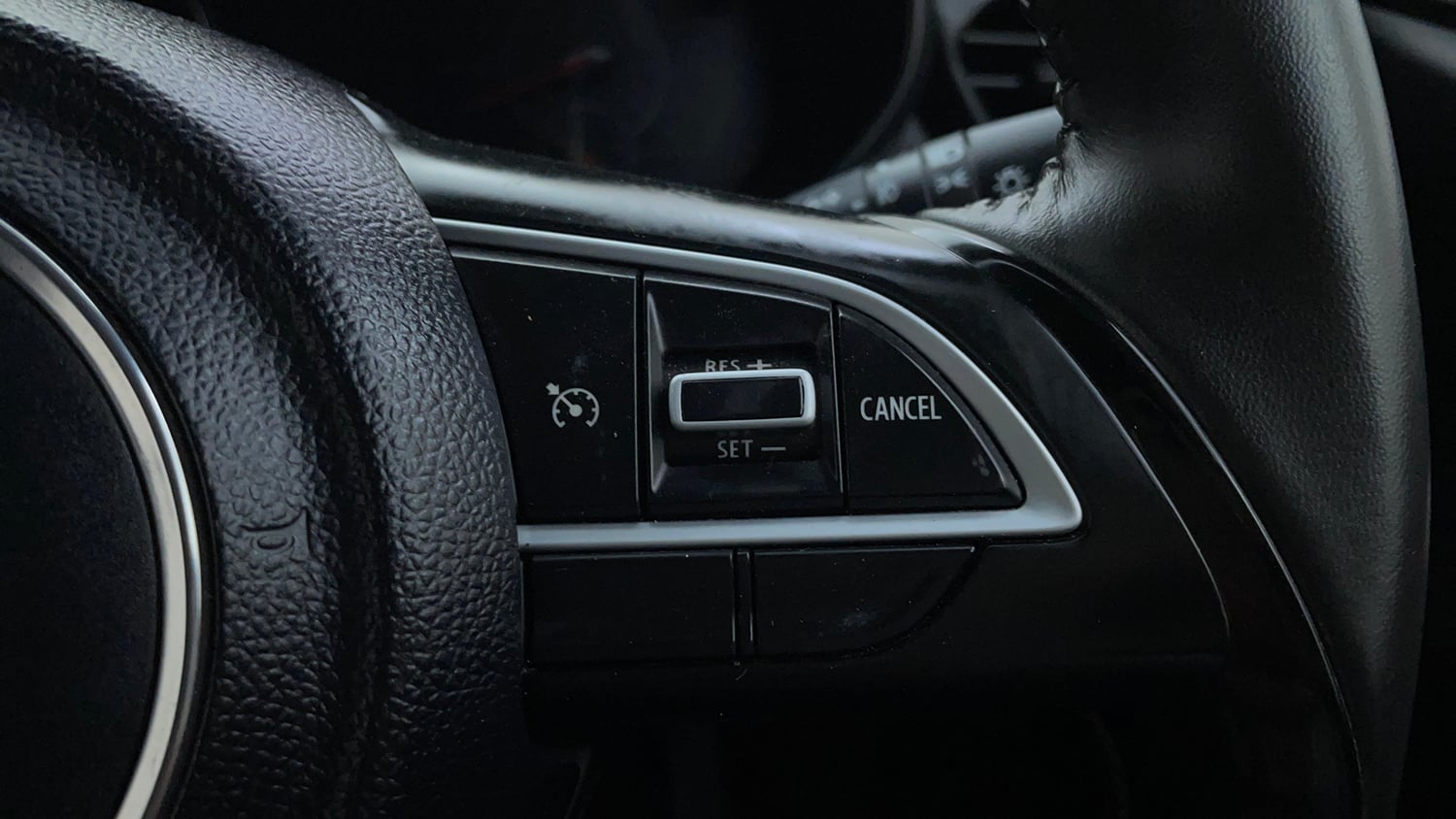 Used 2024 Maruti Suzuki Swift ZXi Plus Dual Tone AMT Petrol Automatic top_features Cruise control