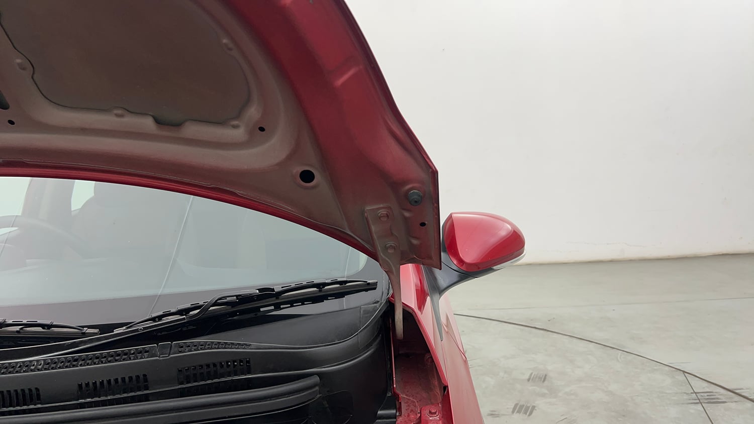 Used 2020 Hyundai Grand i10 Sportz 1.2 Kappa VTVT Petrol Manual engine ENGINE LEFT SIDE HINGE & APRON VIEW