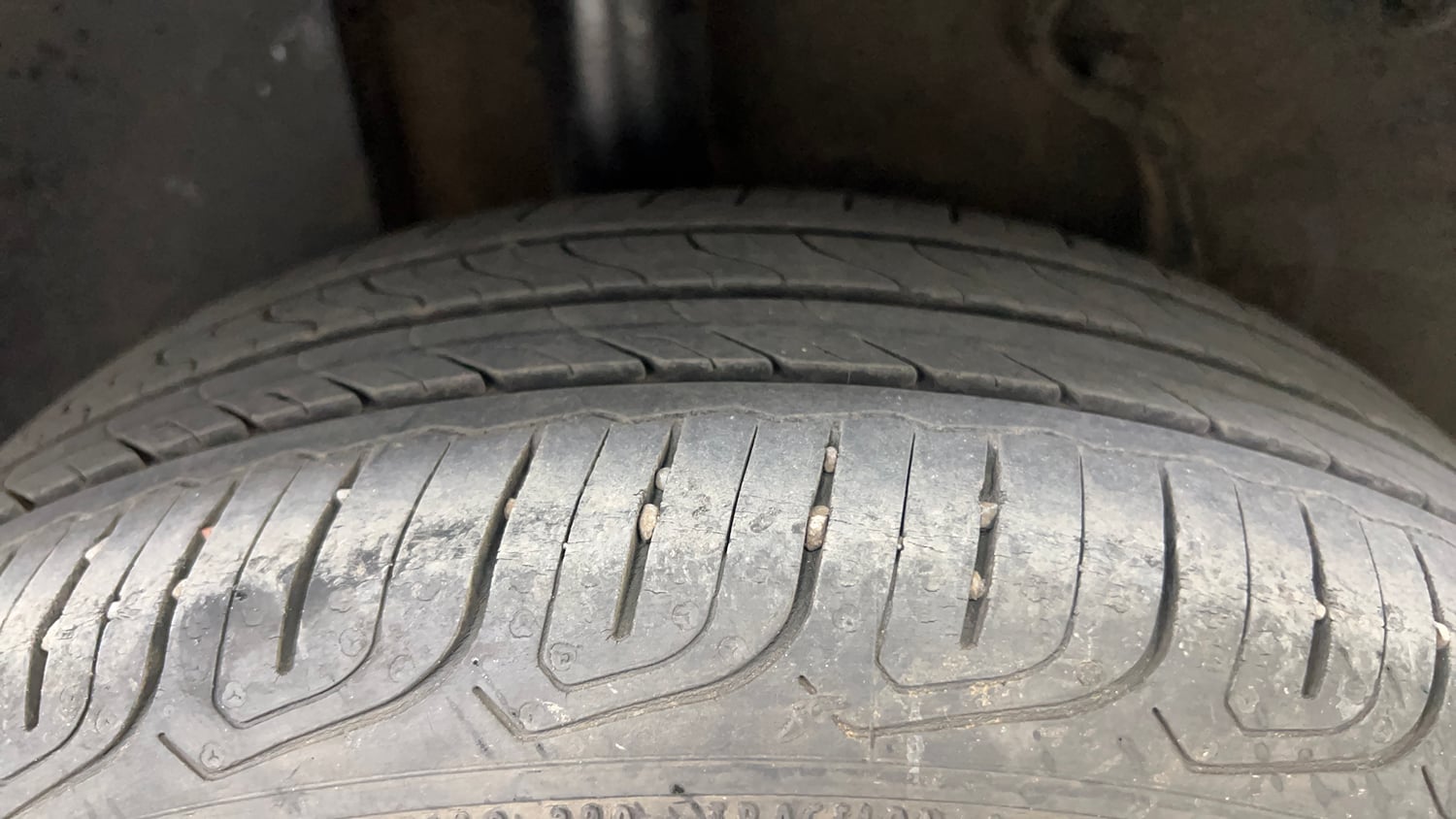 Used 2022 Tata Altroz XZ Diesel Diesel Manual tyres RIGHT REAR TYRE TREAD VIEW