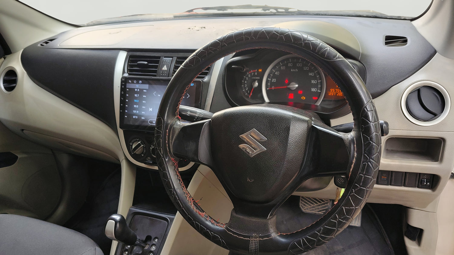 Used 2017 Maruti Suzuki Celerio VXi AMT Petrol Automatic interior STEERING VIEW