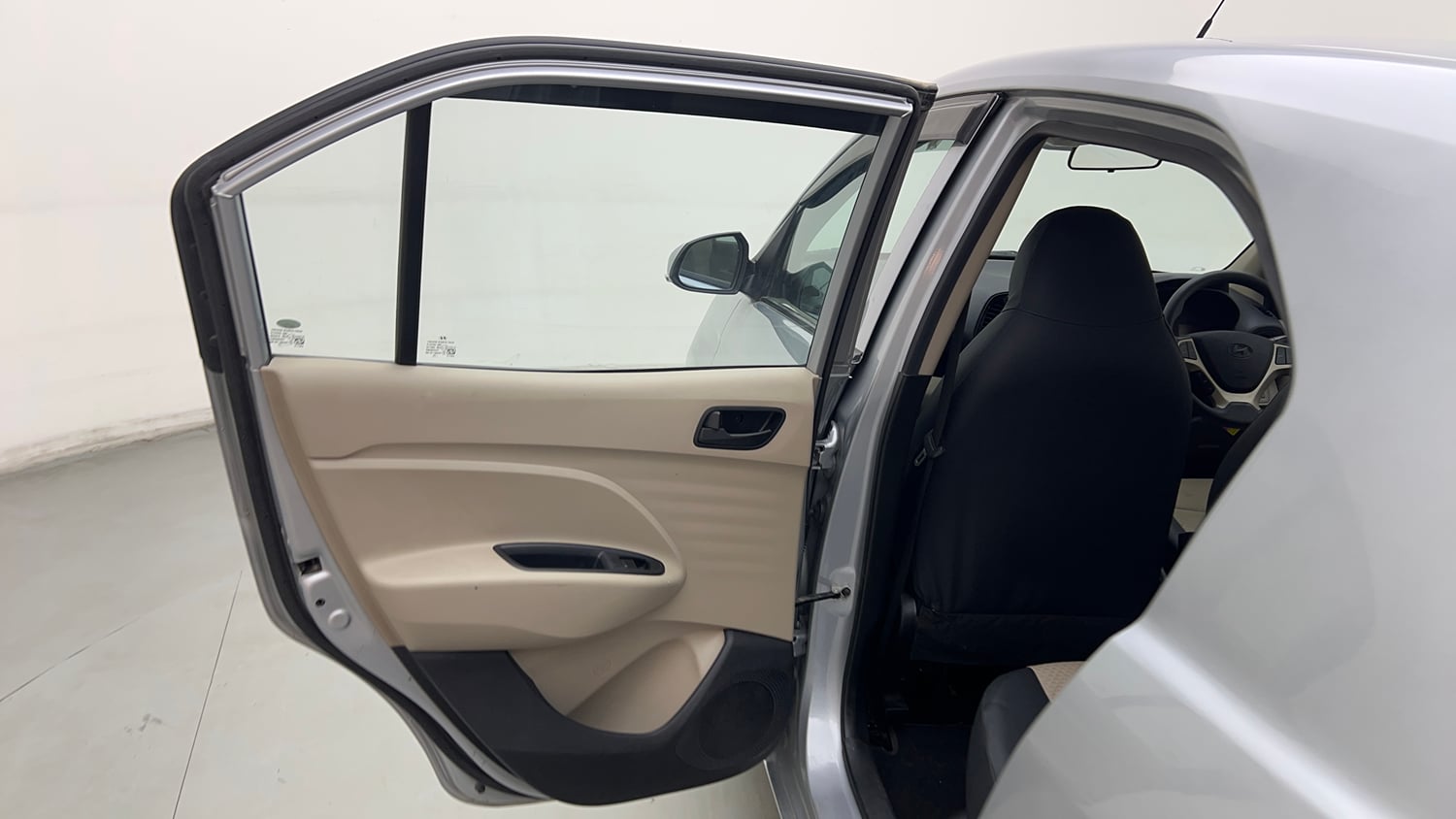 Used 2021 Hyundai Santro Sportz Petrol Manual interior LEFT REAR DOOR OPEN VIEW