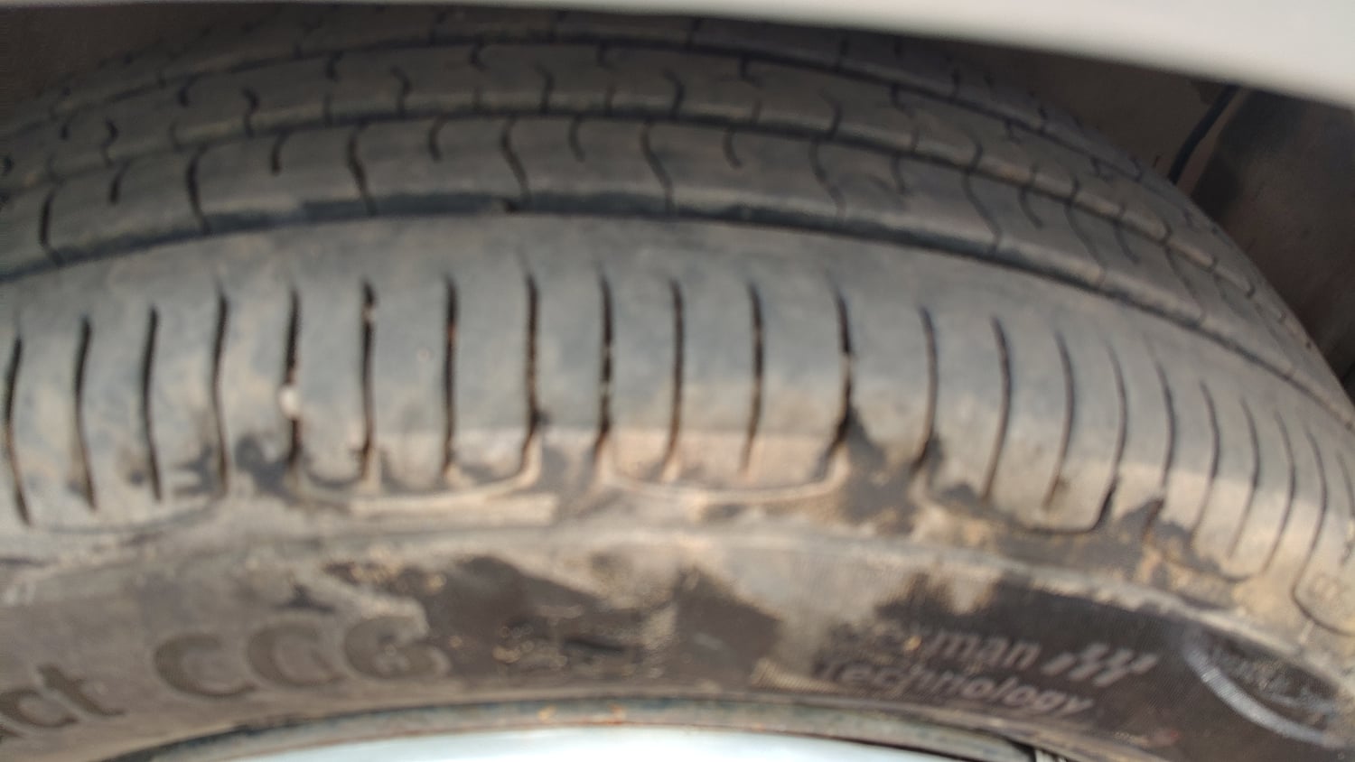 Used 2017 Maruti Suzuki Celerio VXi AMT Petrol Automatic tyres RIGHT FRONT TYRE TREAD VIEW