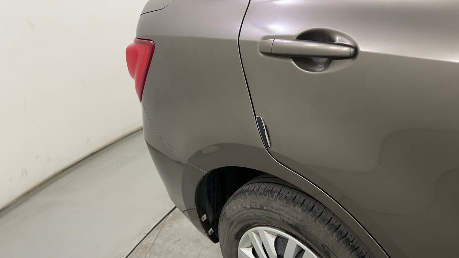 Used 2019 Maruti Suzuki Dzire VXi Petrol Manual dents MINOR SCRATCH