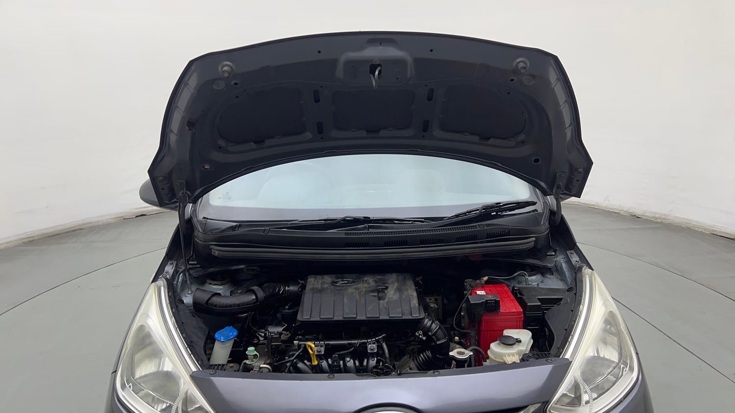 Used 2018 Hyundai Grand i10 Magna 1.2 Kappa VTVT Petrol Manual engine ENGINE & BONNET OPEN FRONT VIEW