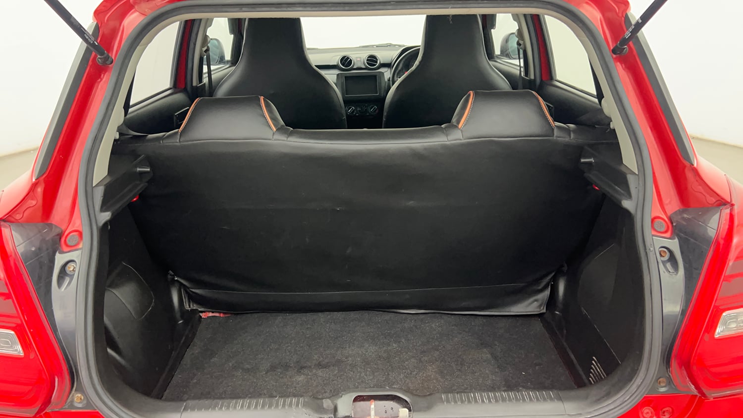 Used 2020 Maruti Suzuki Swift LXi Petrol Manual interior DICKY INSIDE VIEW
