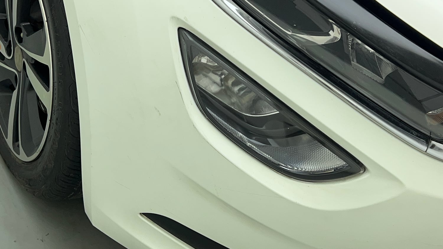 Used 2022 Tata Altroz XZA Plus Petrol Petrol Automatic dents MINOR SCRATCH