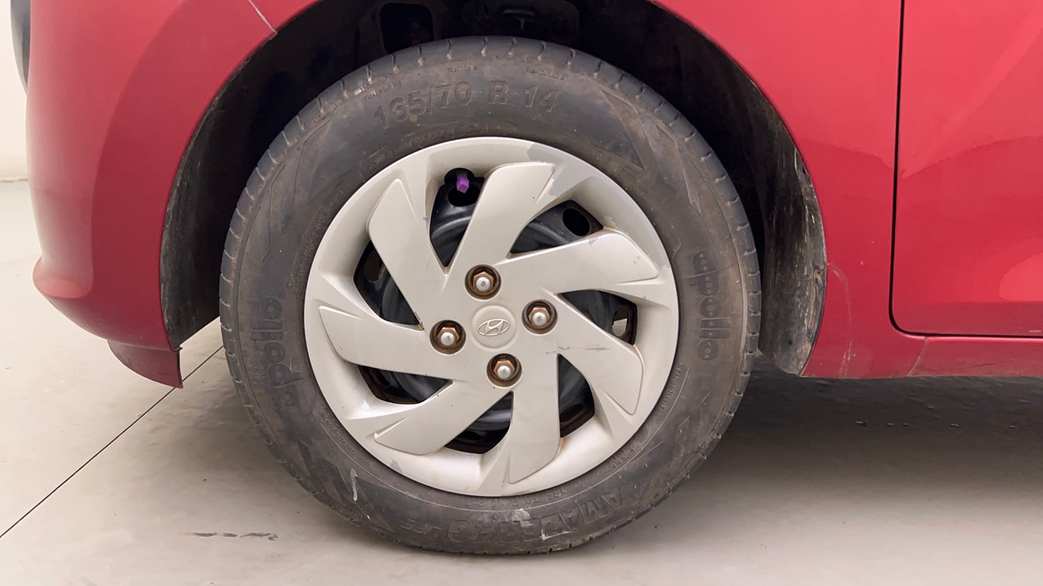 Used 2019 Hyundai Santro Sportz Petrol Manual tyres LEFT FRONT TYRE RIM VIEW