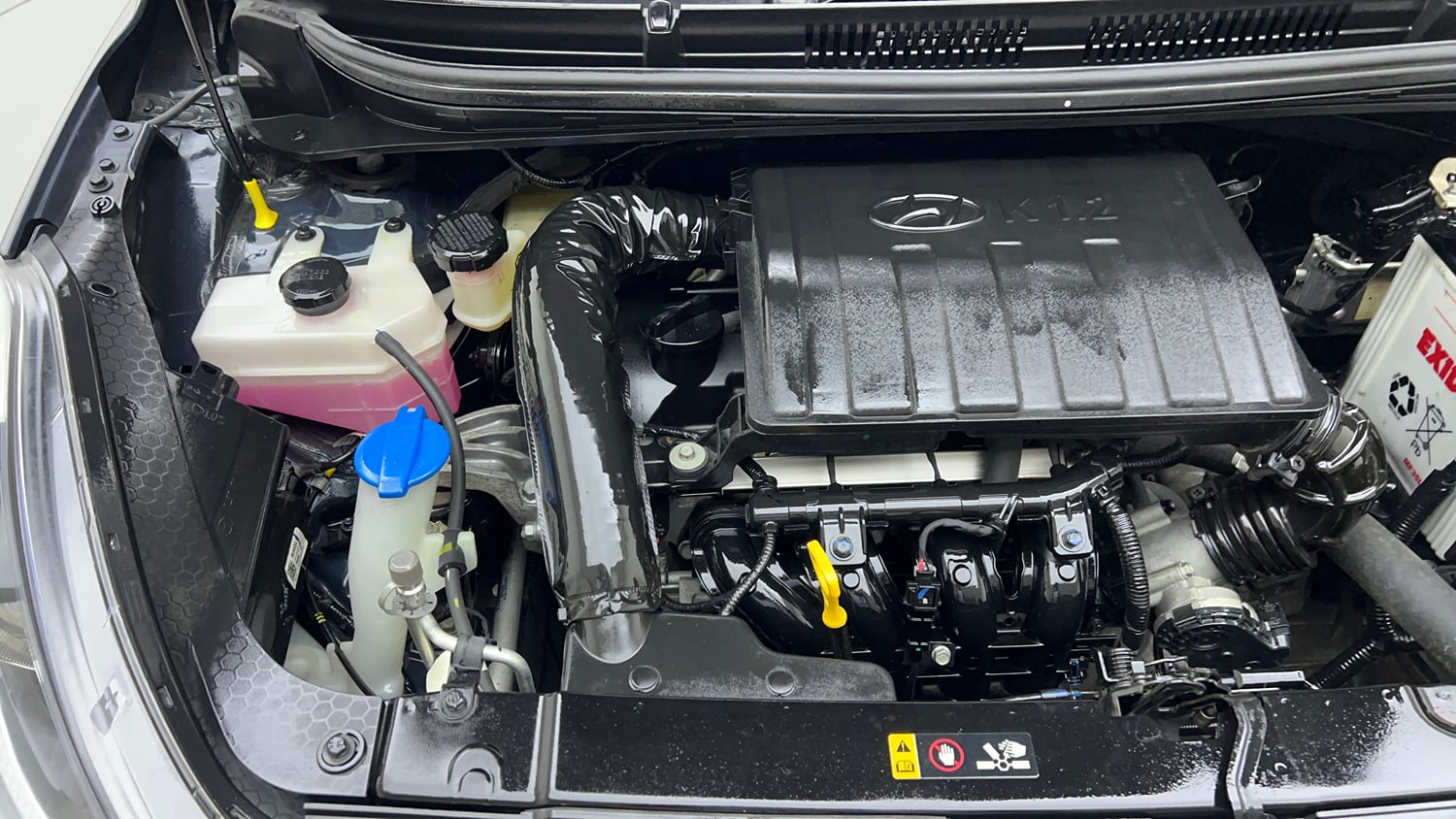 Used 2023 Hyundai Grand i10 Nios Sportz AMT 1.2 Kappa VTVT Petrol Automatic engine ENGINE RIGHT SIDE VIEW