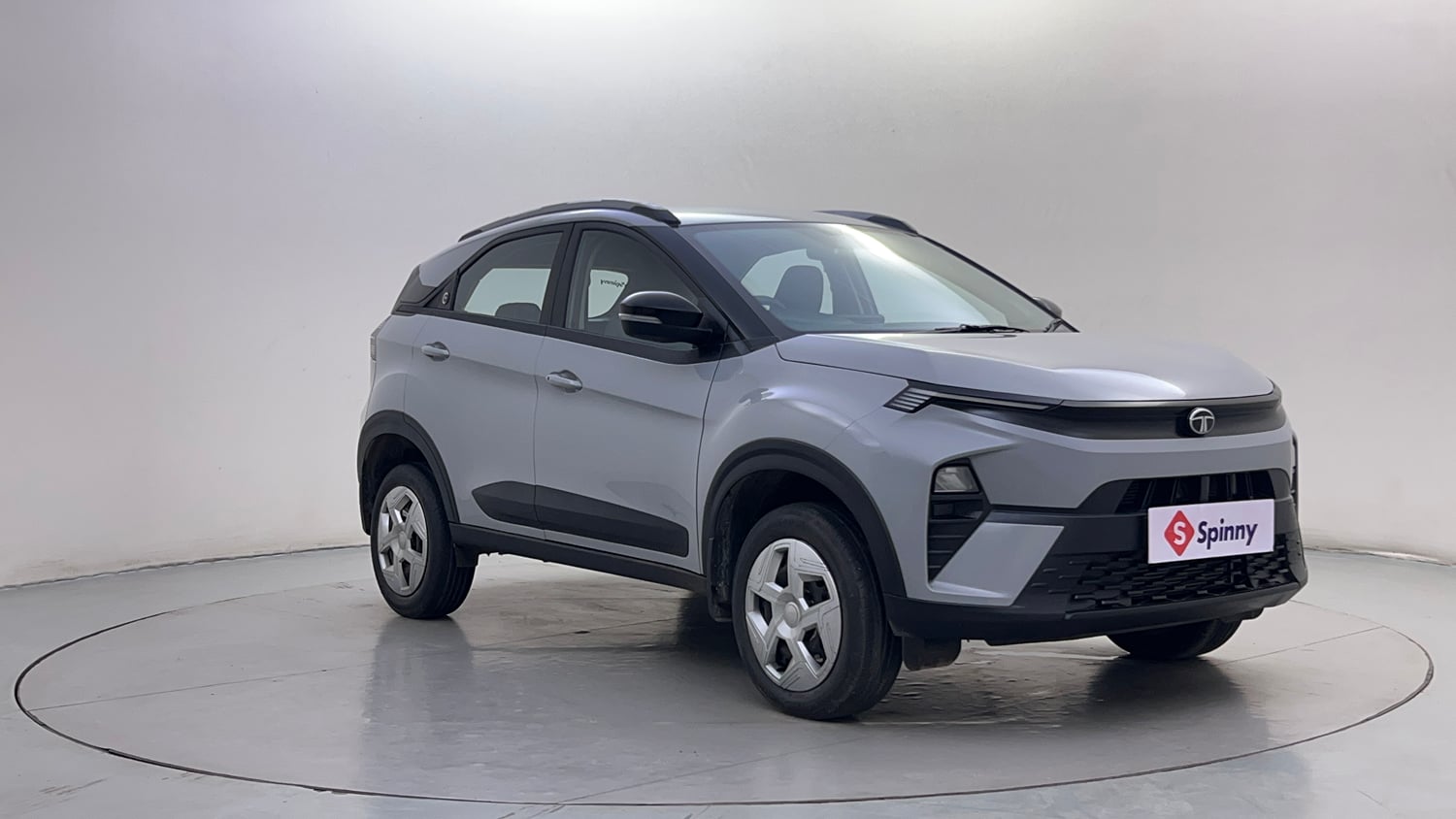 Used 2026 Tata Nexon Pure Plus 1.2 Petrol 6AMT Petrol Automatic exterior RIGHT FRONT CORNER VIEW