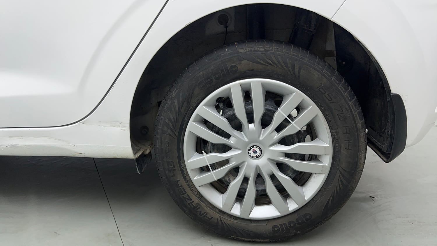 Used 2026 Hyundai Grand i10 Nios Sportz 1.2 Hy-CNG Duo Cng Manual tyres LEFT REAR TYRE RIM VIEW