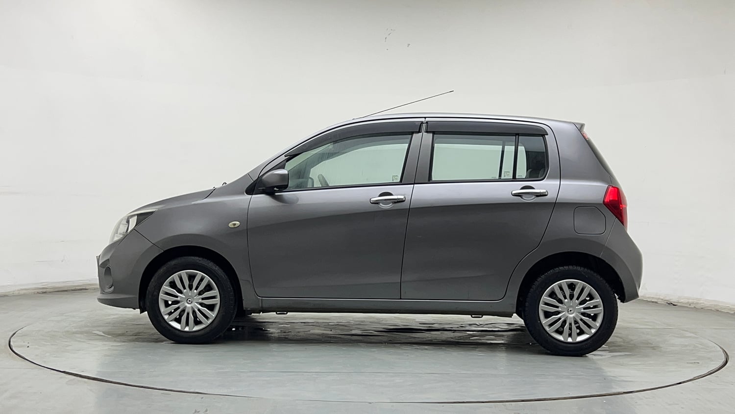 Used 2018 Maruti Suzuki Celerio VXi CNG Cng Manual exterior LEFT SIDE VIEW