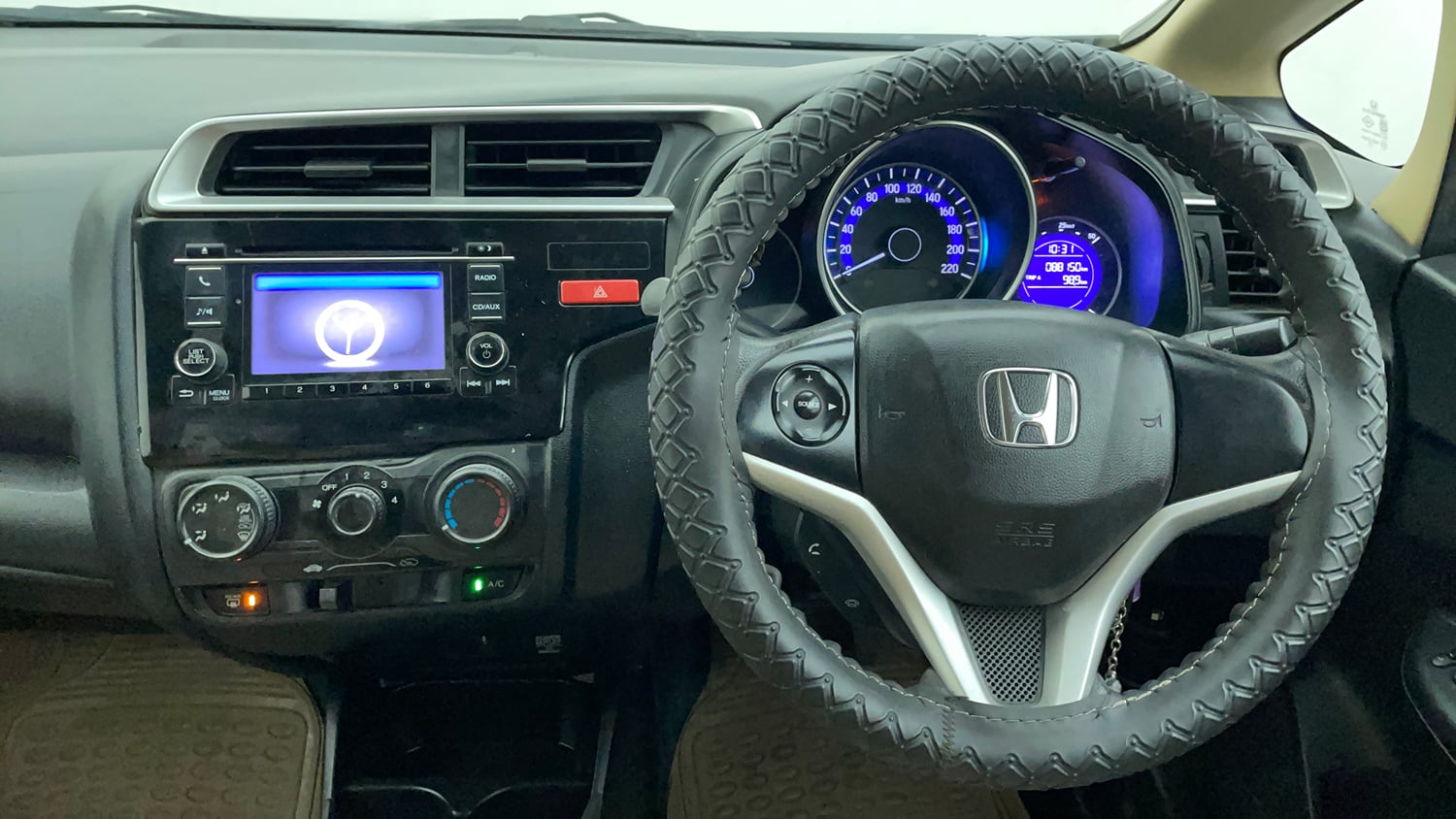 Used 2015 Honda Jazz SV Petrol Petrol Manual interior STEERING VIEW
