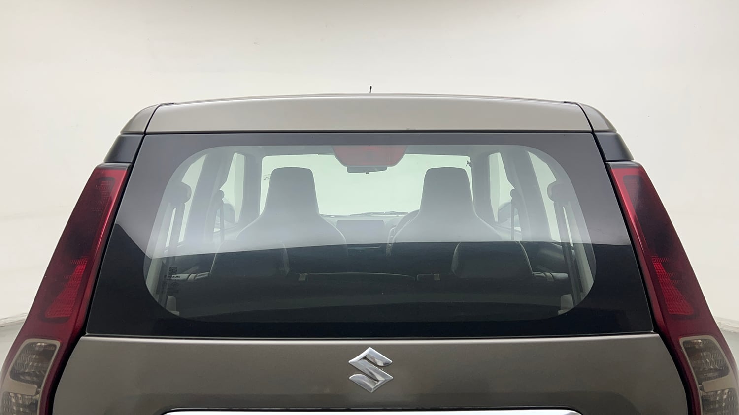 Used 2024 Maruti Suzuki Wagon R VXI 1.0 Petrol Manual exterior BACK WINDSHIELD VIEW