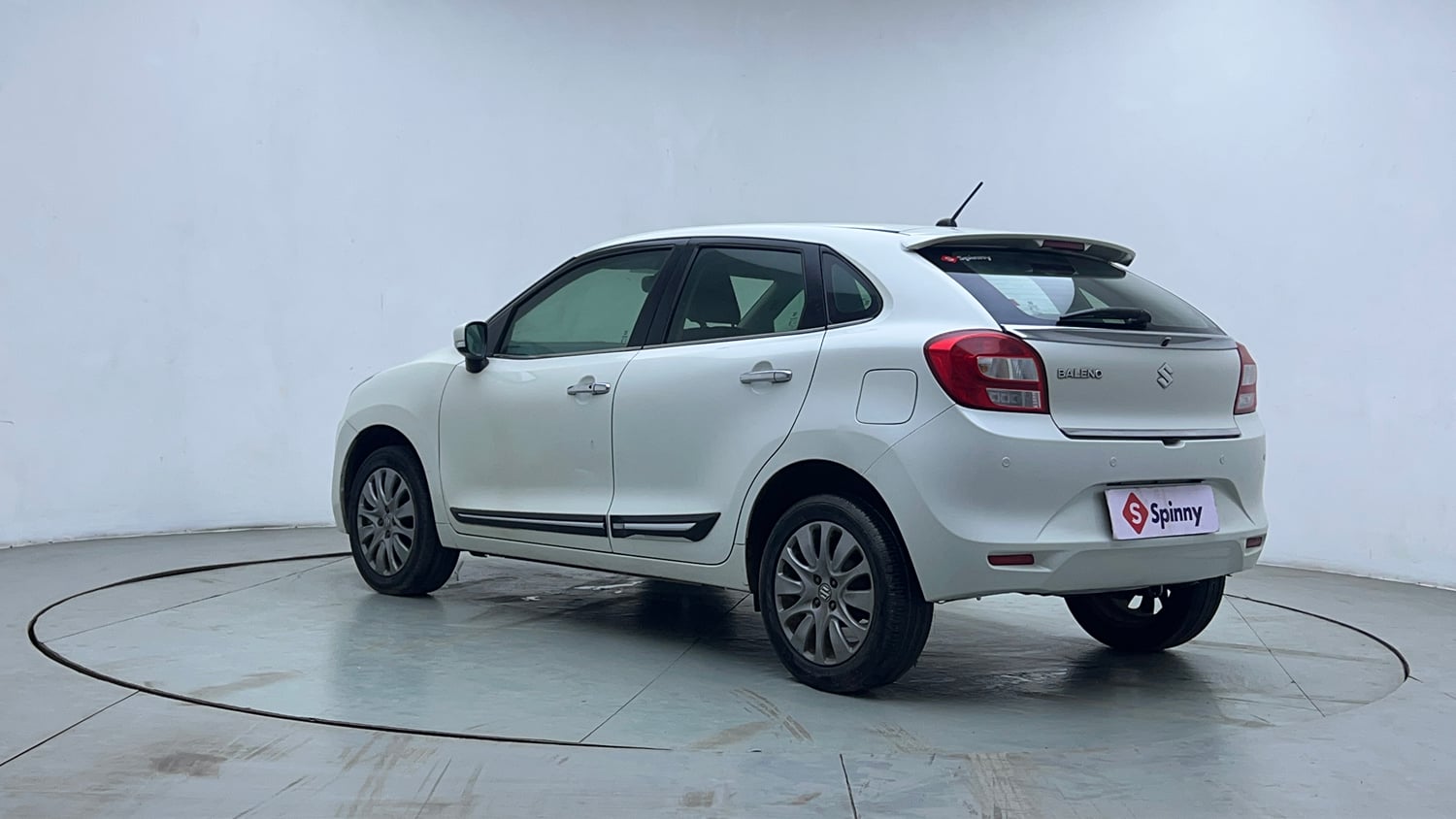 Used 2018 Maruti Suzuki Baleno Alpha 1.2 Petrol Manual exterior LEFT REAR CORNER VIEW