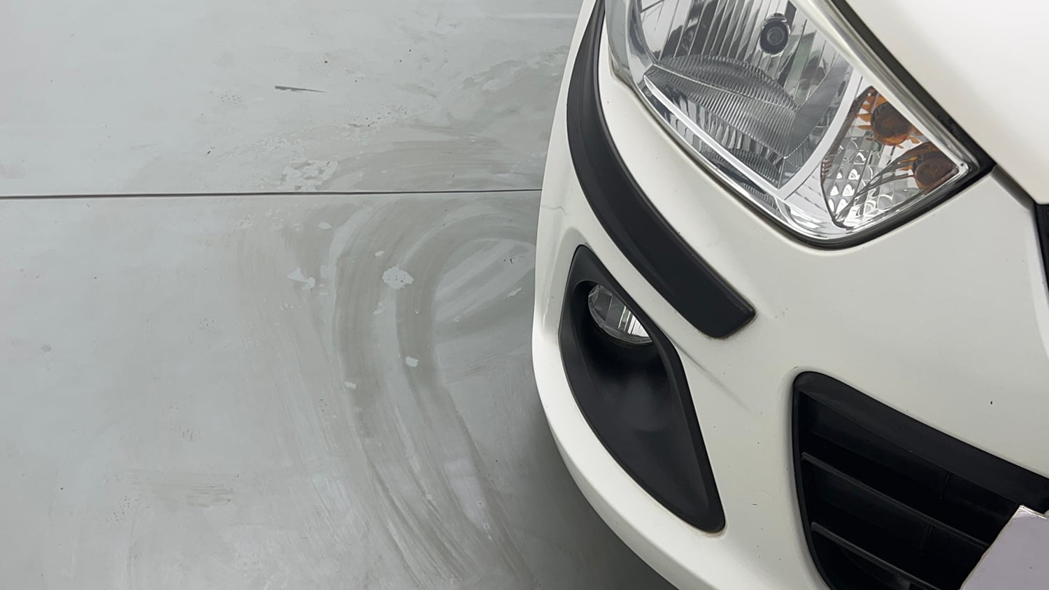 Used 2016 Maruti Suzuki Alto K10 VXi (O) Petrol Manual dents MINOR SCRATCH