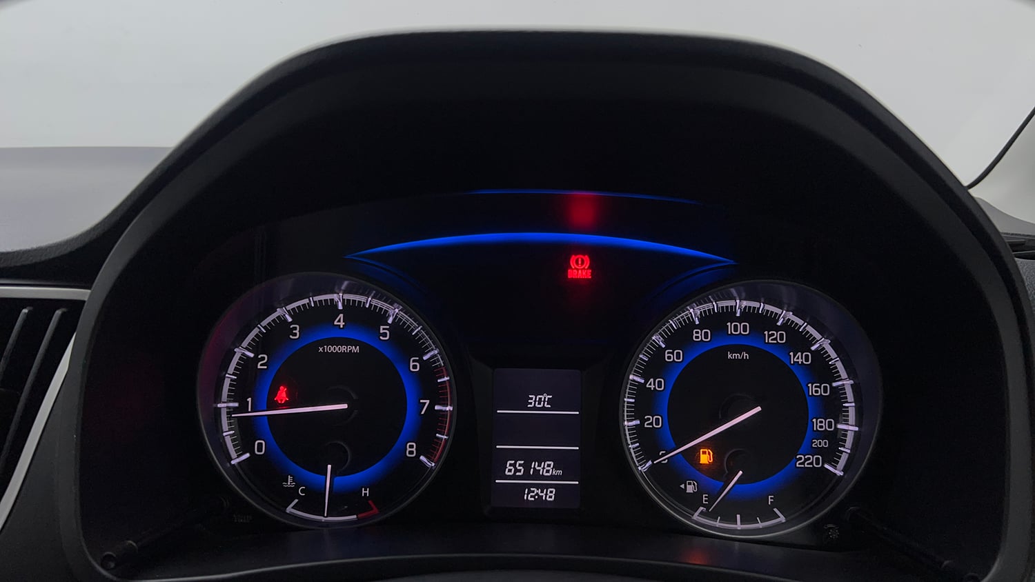Used 2017 Maruti Suzuki Baleno Delta 1.2 Petrol Manual interior CLUSTERMETER VIEW