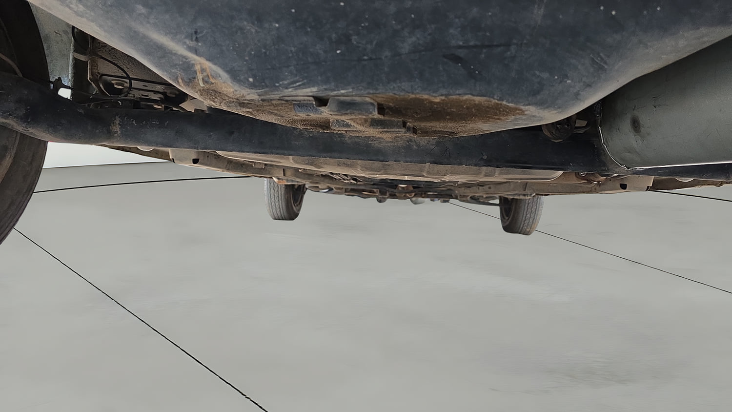 Used 2020 Tata Tiago XE Petrol Manual extra REAR UNDERBODY VIEW (TAKEN FROM REAR)