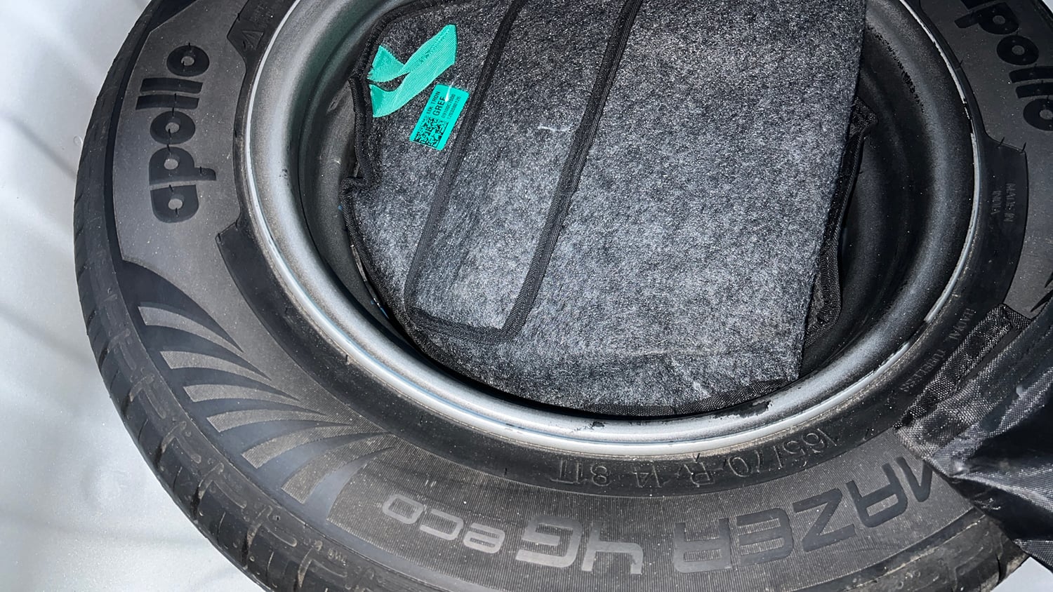 Used 2026 Hyundai Grand i10 Nios Sportz 1.2 Hy-CNG Duo Cng Manual tyres SPARE TYRE VIEW