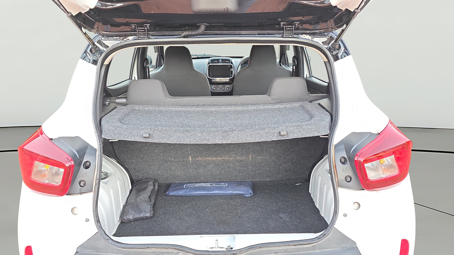 Used 2022 Renault Kwid CLIMBER Petrol Manual interior DICKY INSIDE VIEW