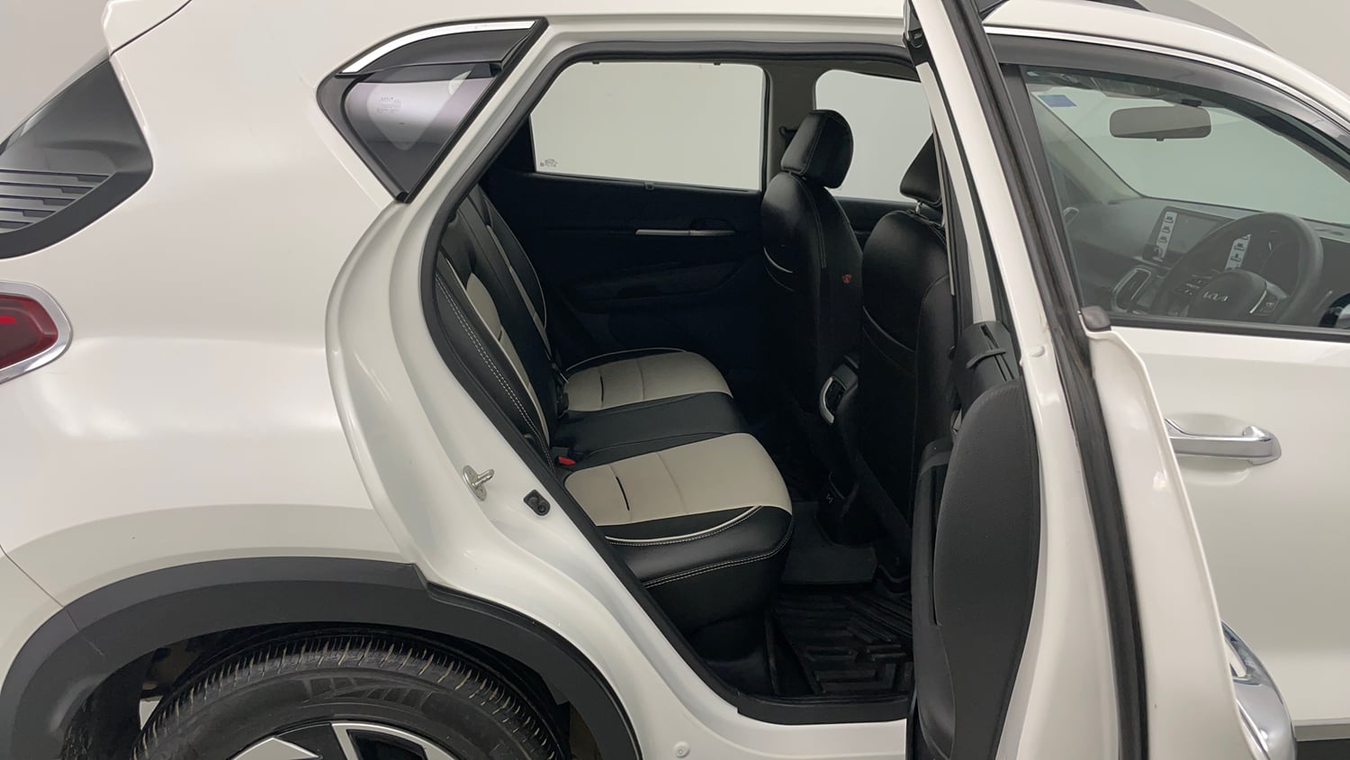 Used 2024 Kia Sonet HTK (O) 1.2 Petrol MT Petrol Manual interior RIGHT SIDE REAR DOOR CABIN VIEW