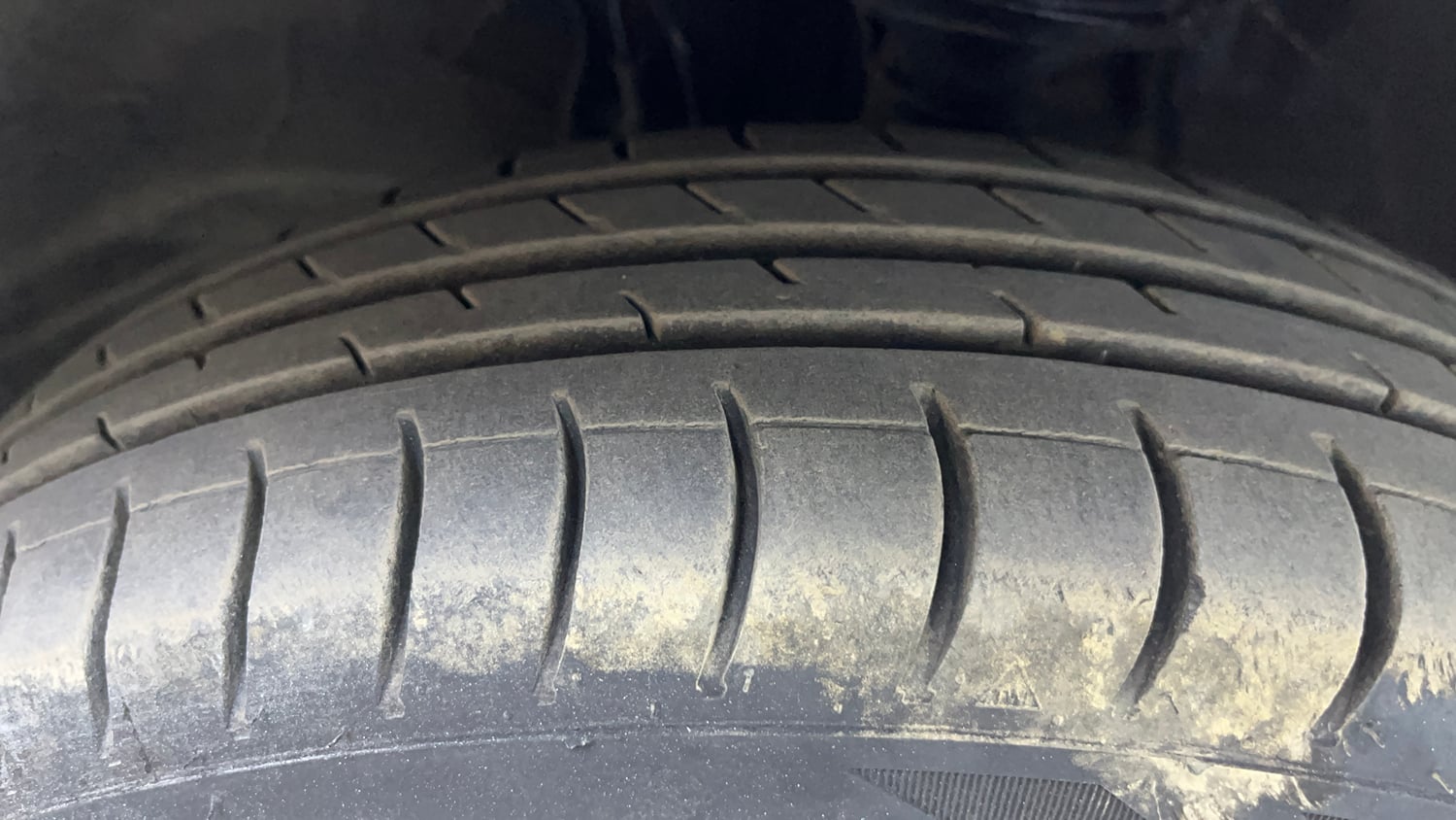 Used 2020 Maruti Suzuki Alto 800 LXi Petrol Manual tyres LEFT FRONT TYRE TREAD VIEW